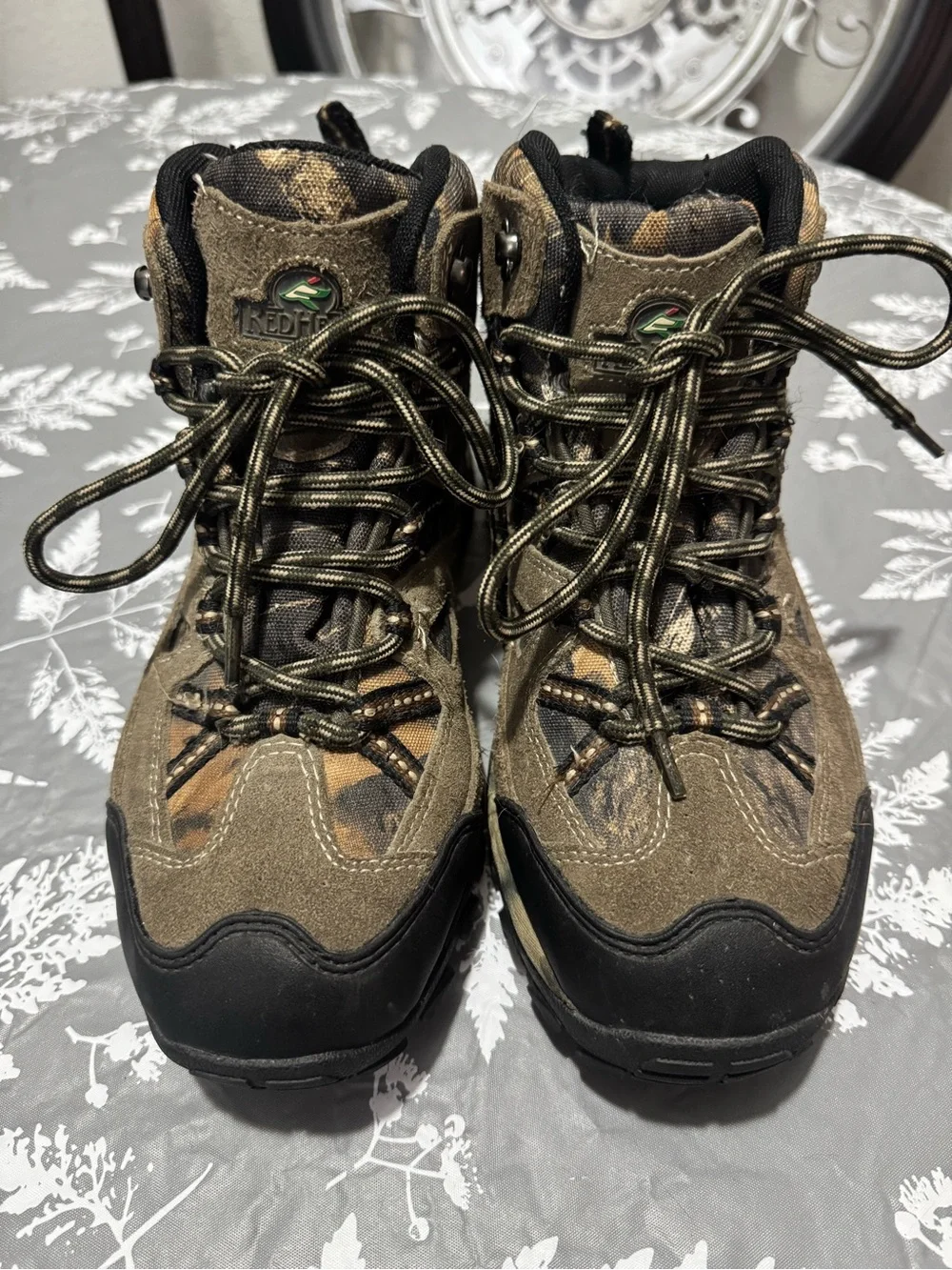 REDHEAD Men’s Size 8M Granite Waterproof Hiking Boots  Camo Worn Twice.